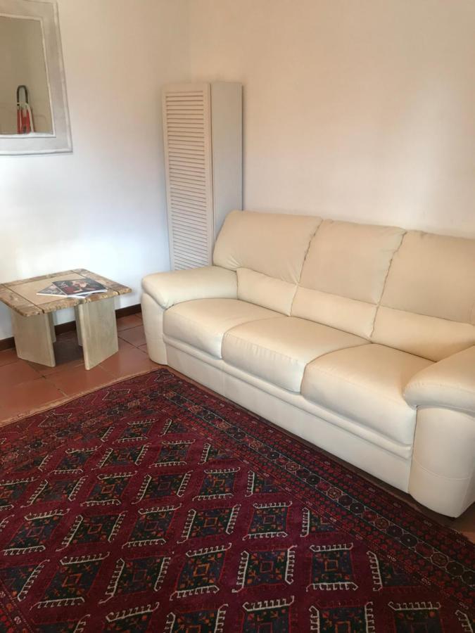 Milly Lake Claino Bagian luar foto